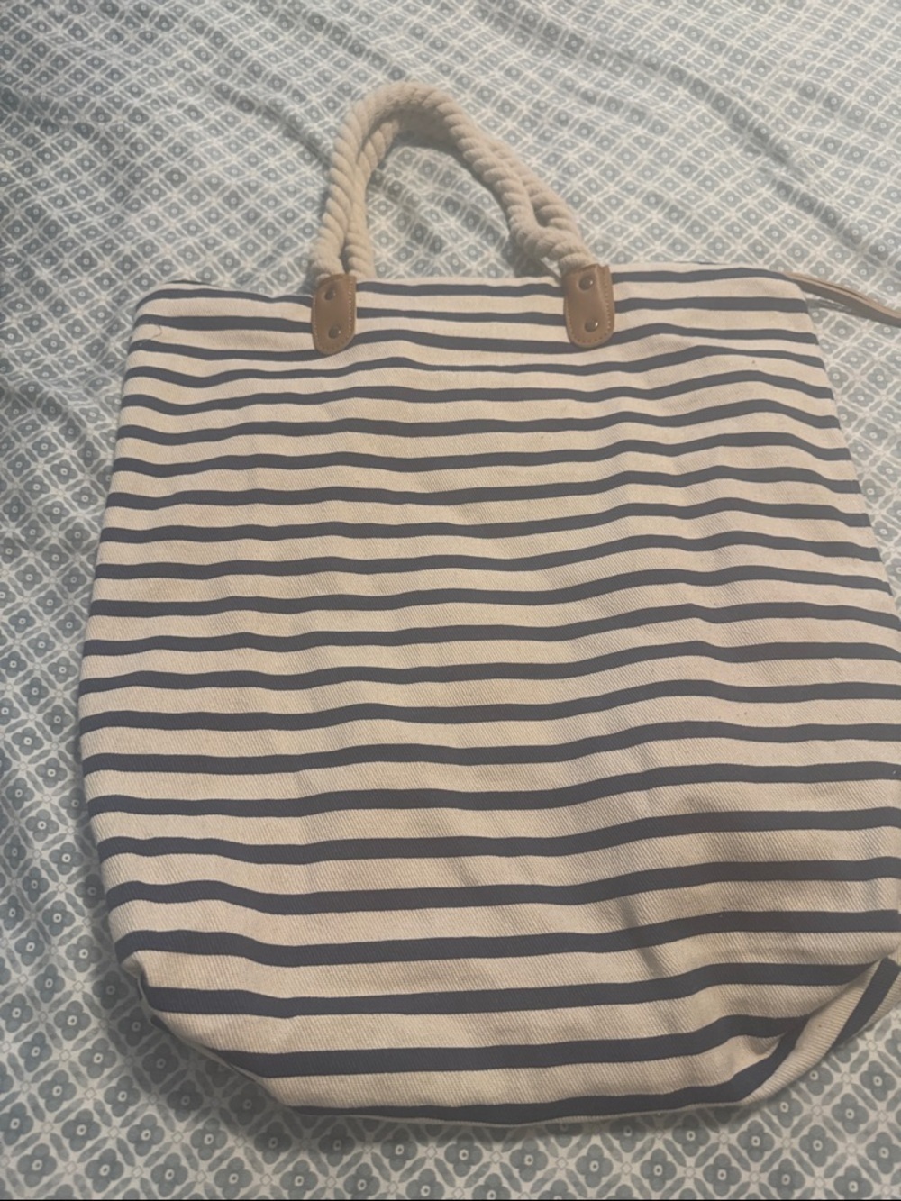Summer & Rose lined Canvas Tote Bag with Rope Handles - Navy and Cream